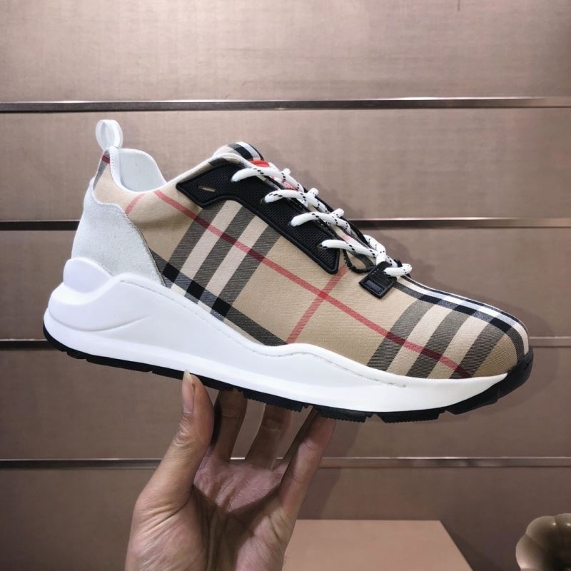 Burberry Low Shoes